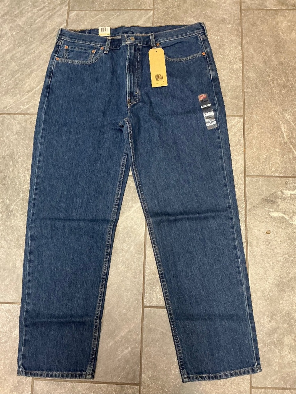 Men’s 550 Relaxed Levi’s blue jeans